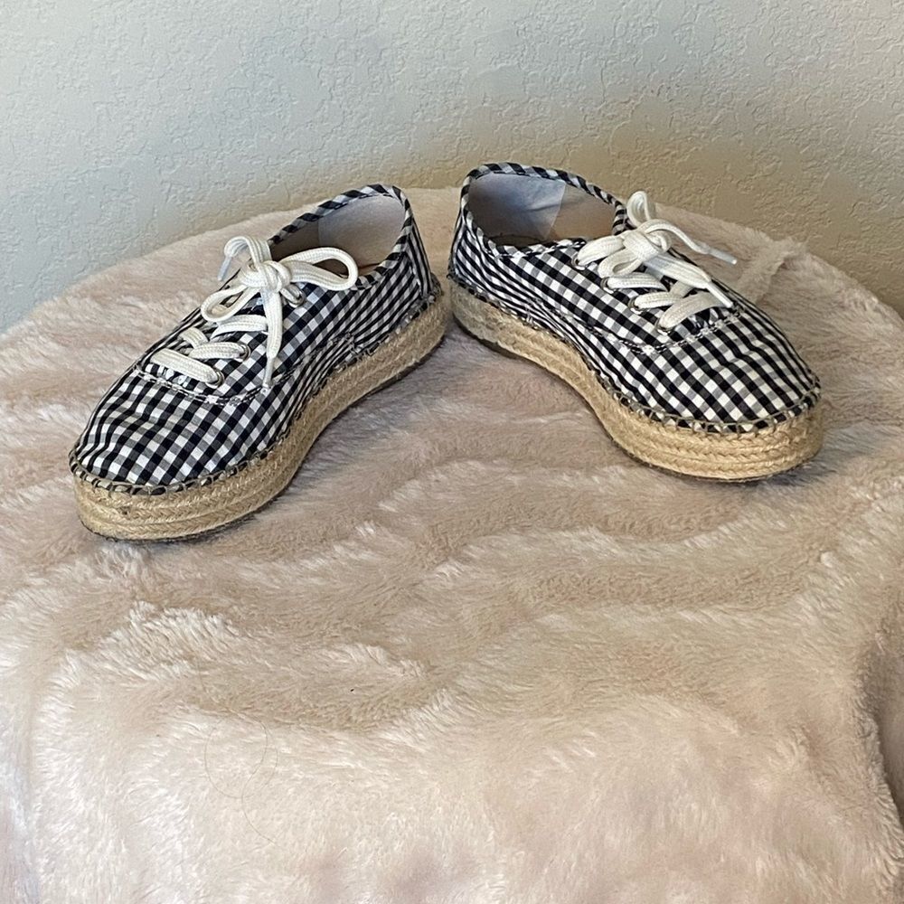Gianni Bini Dunnigan Ginghan Espadrilles Shoes(6.5) - Picture 4 of 9